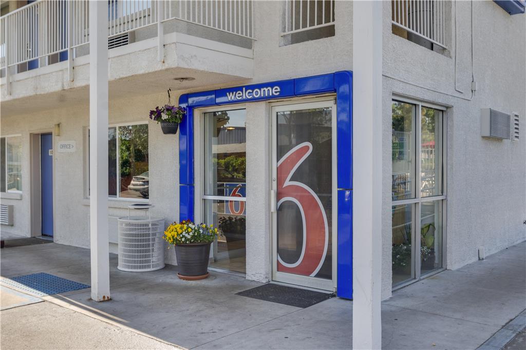 Motel 6 Lakewood CO - photo 31