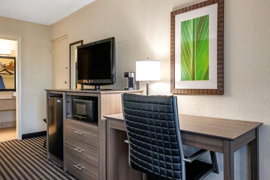Best Western Downtown Stuart - photo 15
