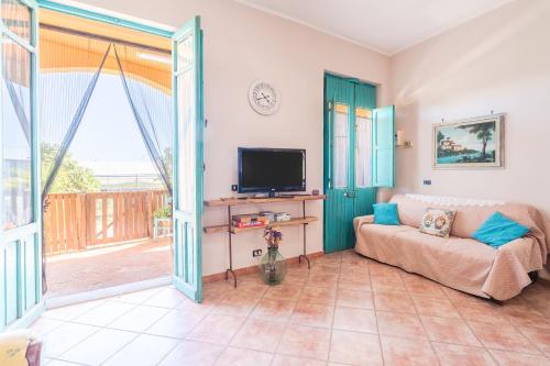 Sara Home — 4-Star Luxury Hotel in Portopalo Di Capo Passero, Italy