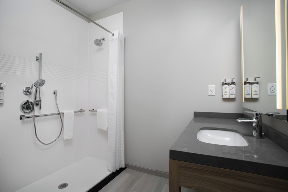 Candlewood Suites Chattanooga Hamilton Place by IHG - photo 22