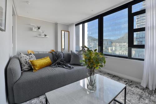 Safiya Designer apartment stunning views