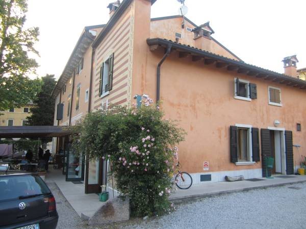 Albergo Al Platano — hotel in Caprino Veronese