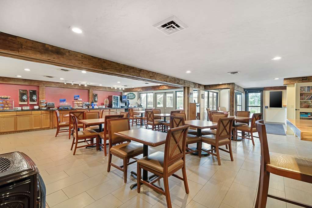 Best Western Inn & Suites Rutland Killington - photo 38