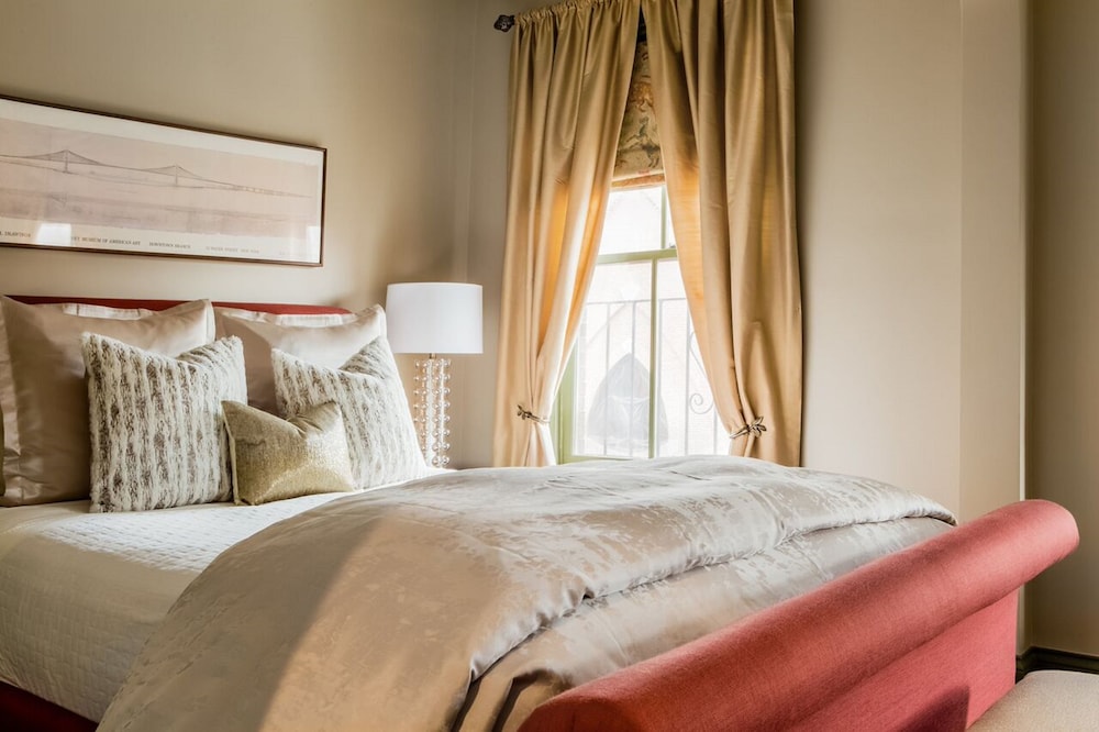 Clarendon Square - photo 8