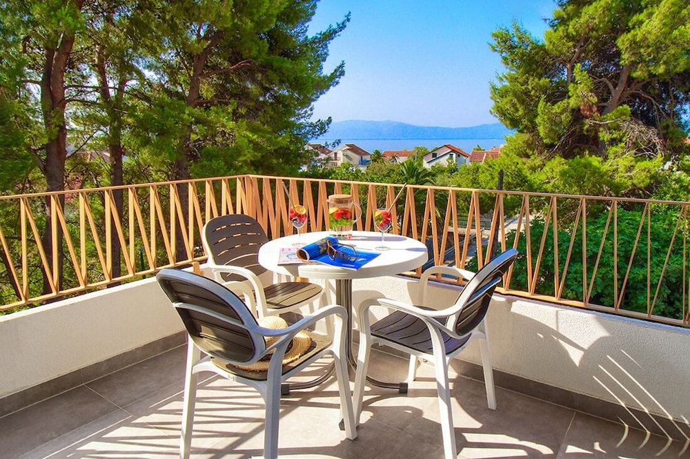 Marula — 4-Star Luxury Hotel in Gradac, Croatia