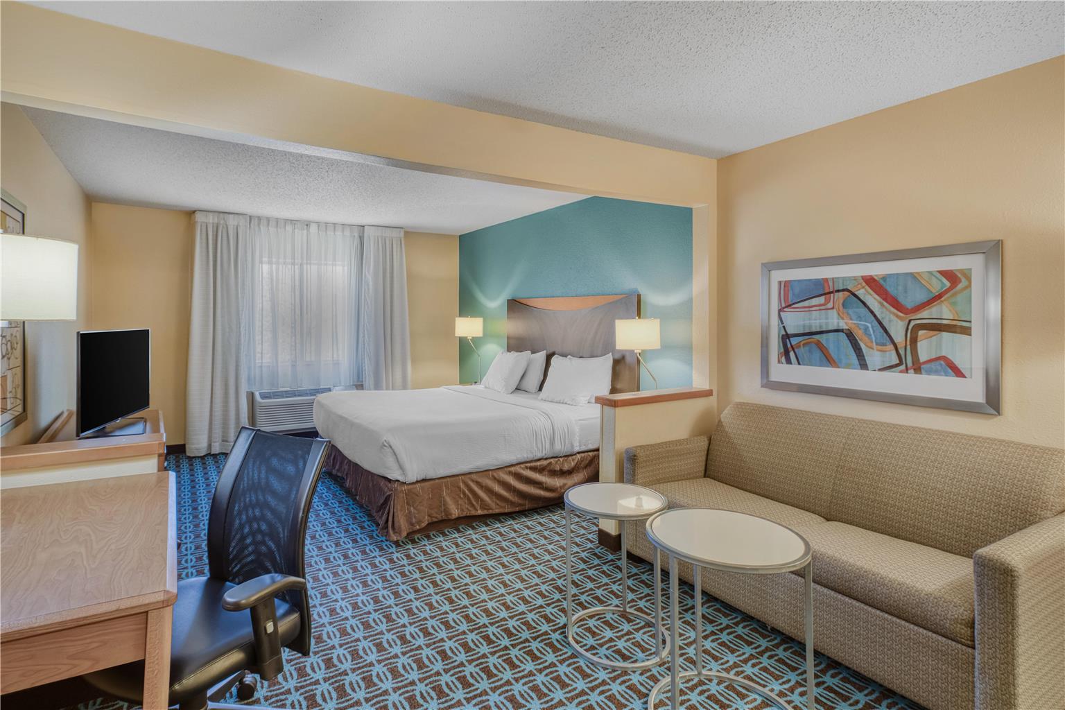 SureStay by Best Western Mount Pleasant Racine - photo 9