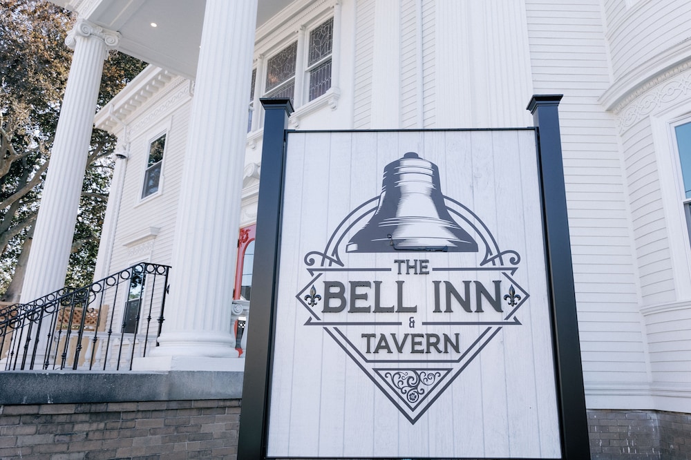 The Bell Inn — hotel in Peabody