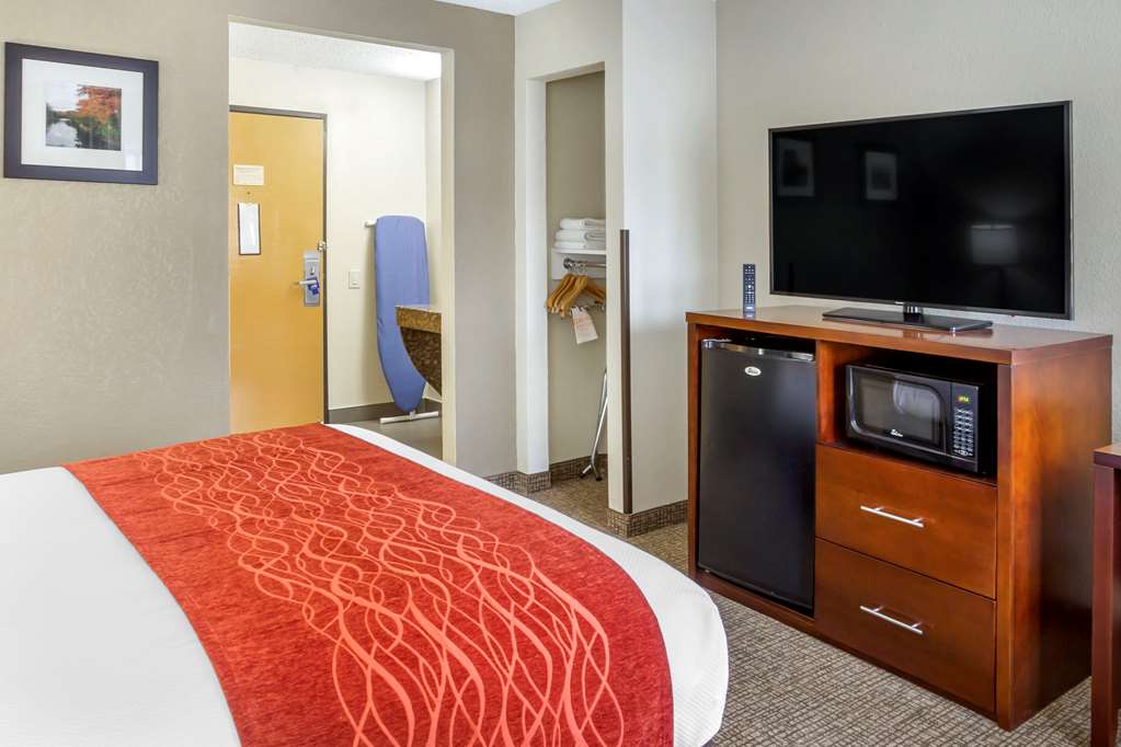 Comfort Inn Hoffman Estates Schaumburg - photo 6