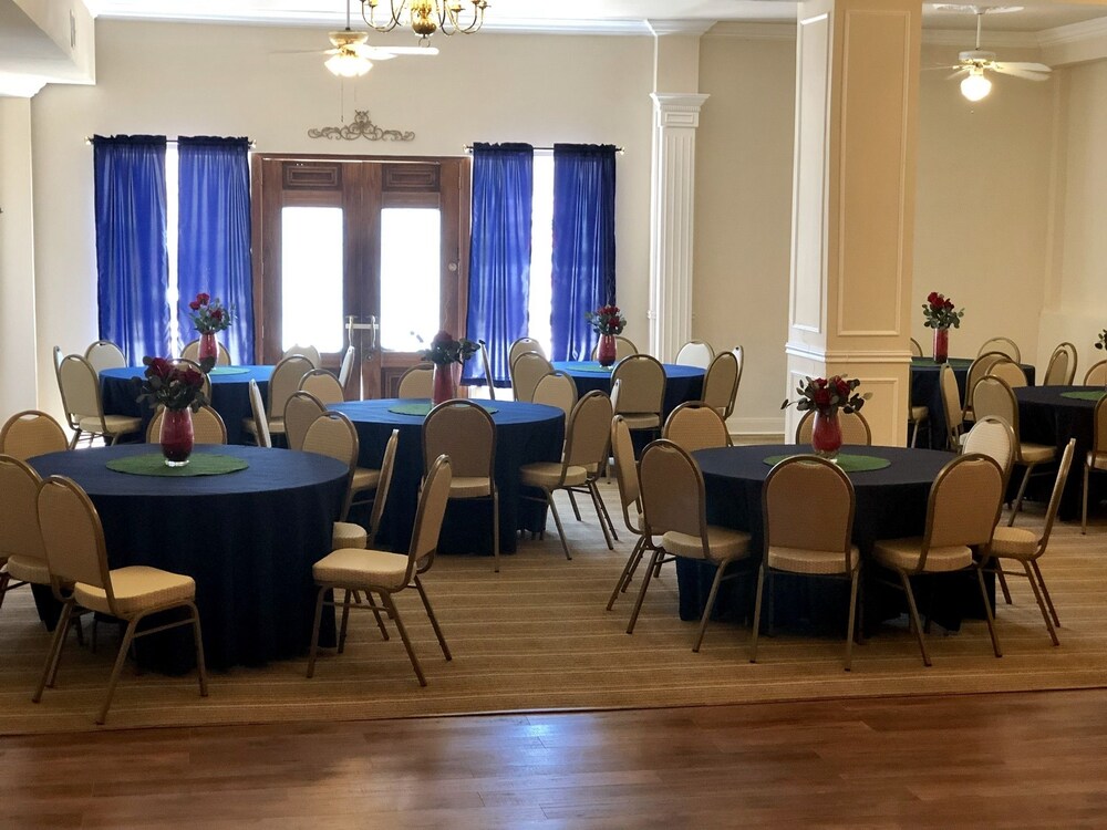 Trucountry Inn - photo 49