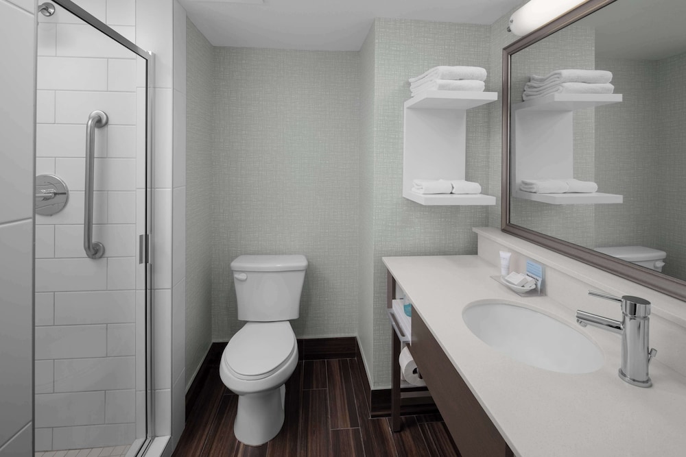Hampton Inn & Suites Orem - photo 31