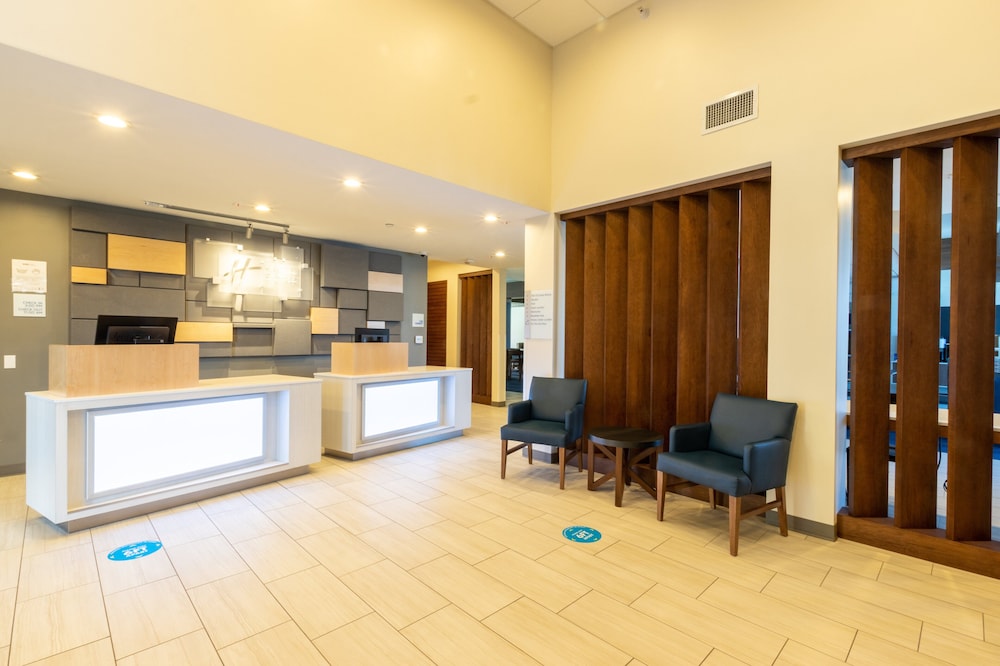 Baymont Inn & Suites Anaheim