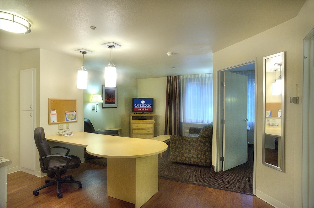 Candlewood Suites Austin Round Rock by IHG - photo 6