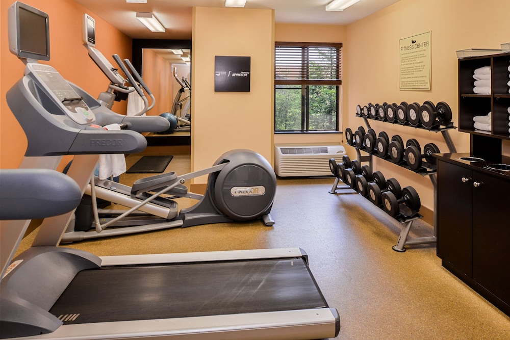 Homewood Suites by Hilton Fresno - photo 35
