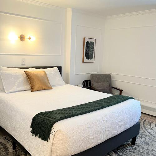 The Brooks Hotel - photo 72