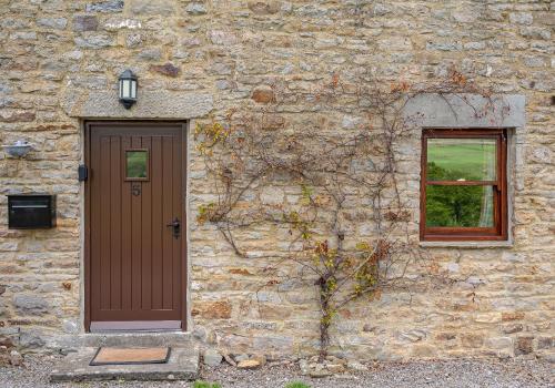 5 Swallowsholm Cottage