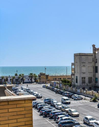 Mau Beach House — 4-Star Luxury Hotel in Lido Di Ostia, Italy