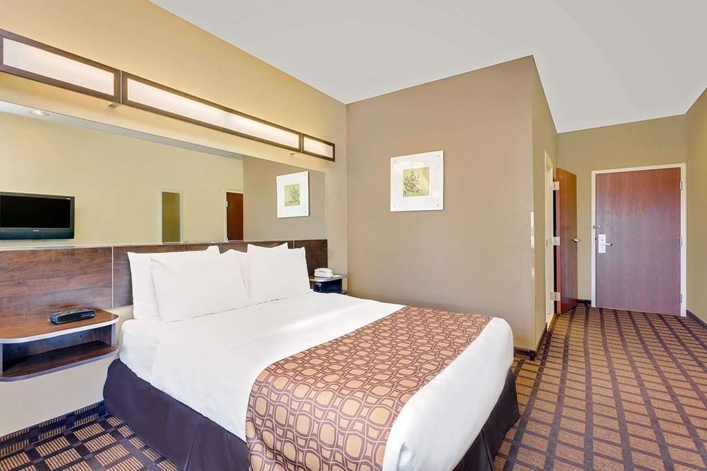 Microtel by Wyndham Perry National Fairground Area I 75 - photo 8