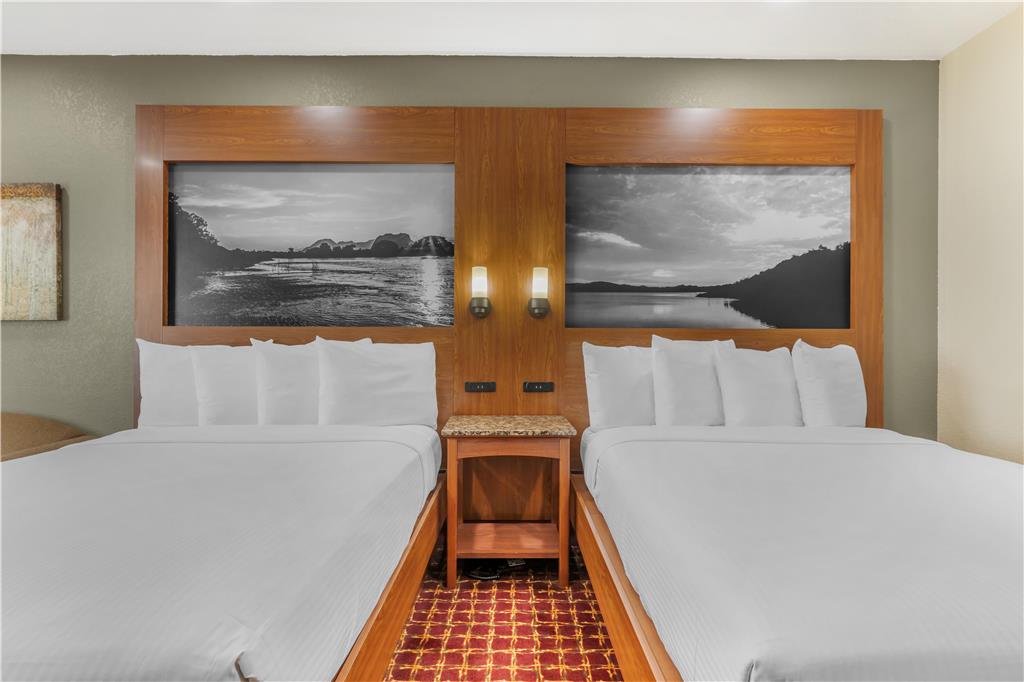 Best Western Plus Yukon - photo 24
