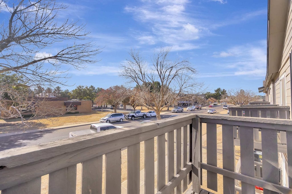 Relaxing Quaint 1BR in Heart of Midland - photo 49