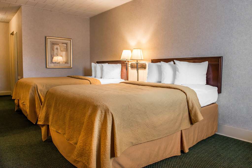 Quality Inn Pittsburgh Airport - photo 15