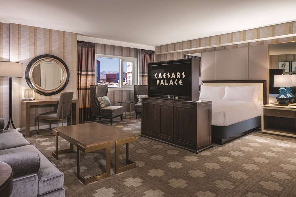 Caesars Palace - photo 101