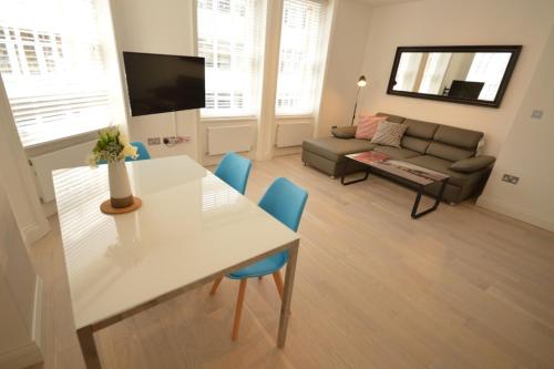 St Anne's Court by Indigo Flats — 4-Star Luxury Hotel in London, United Kingdom