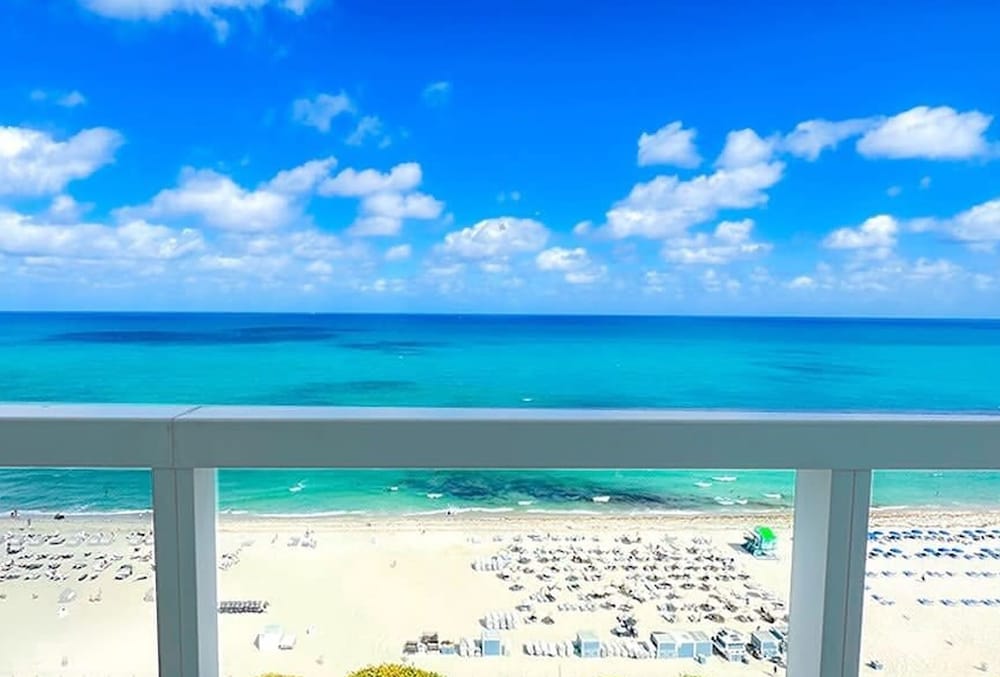 Fontainebleau Miami Beach Private Luxury Suites - photo 436