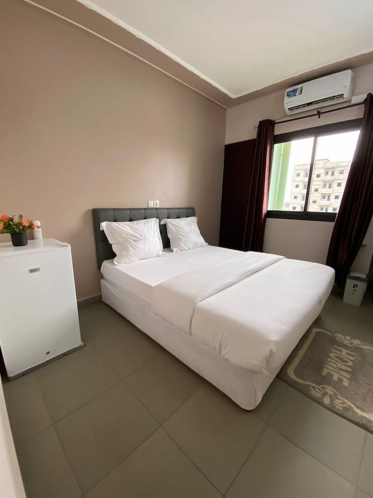Tomedi Hotel — Douala — photo 4