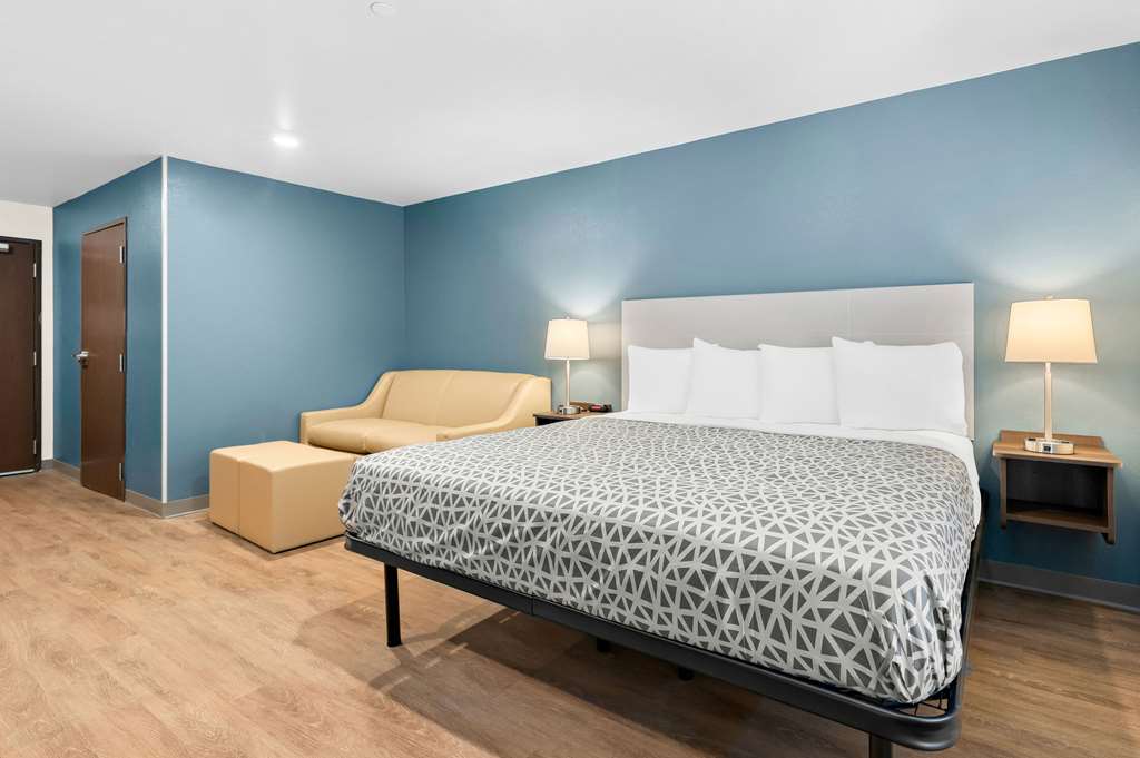 Woodspring Suites Indio Coachella Valley - photo 14
