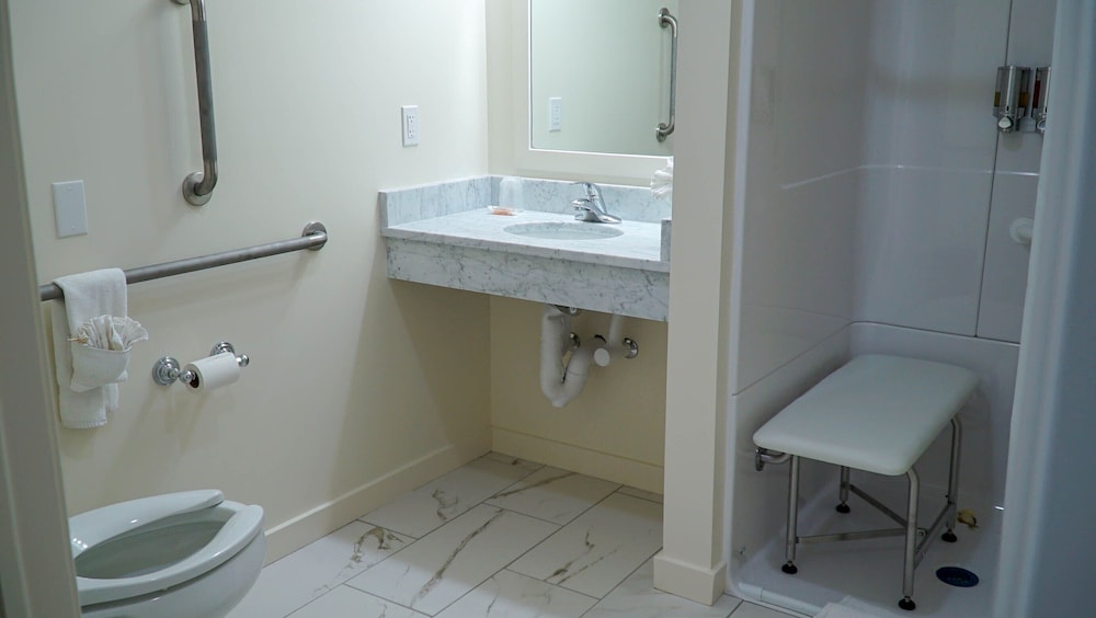The Circle Hotel Fairfield - photo 33