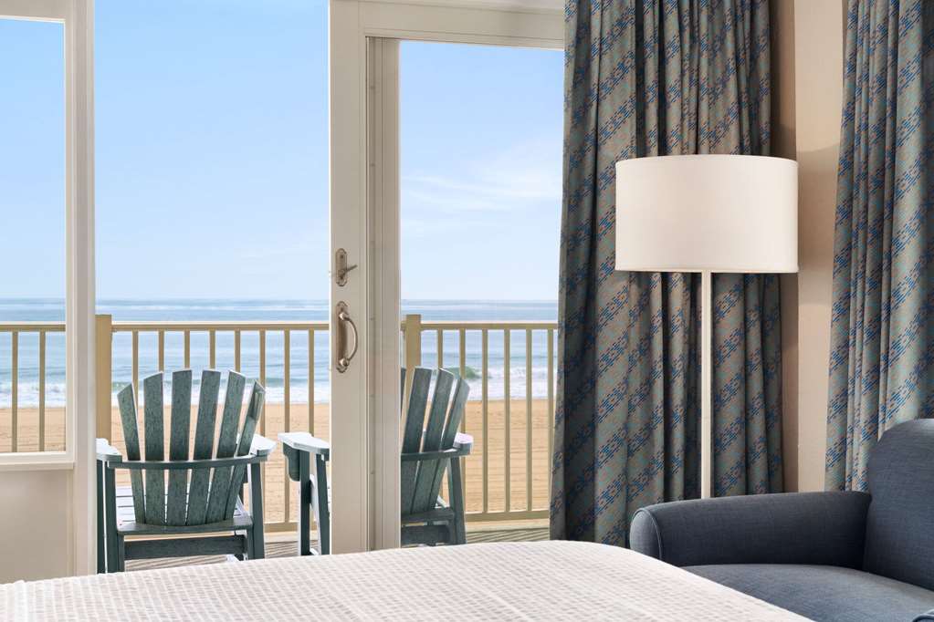 Days Inn by Wyndham Ocean City Oceanfront - photo 36
