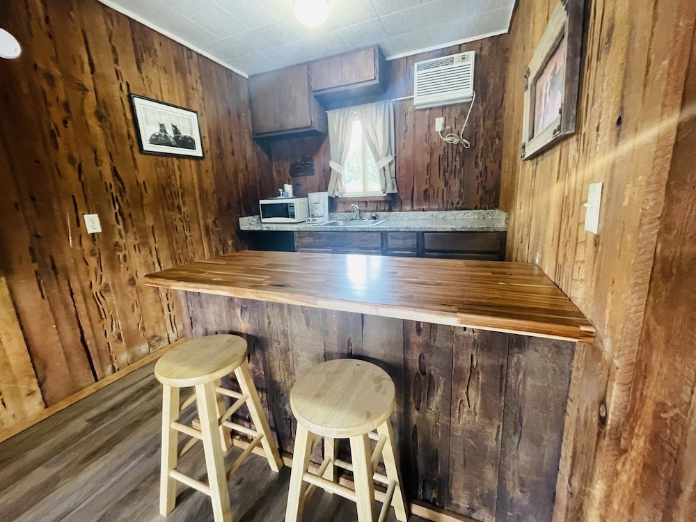 Riverfront Lodging - photo 32