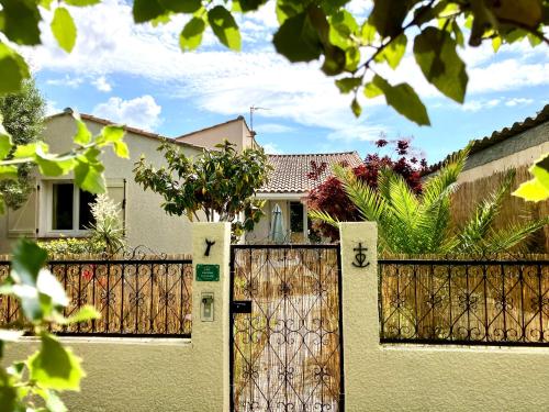 Gîte L'oliveraie d'Aniane 5 personnes — hotel in Aniane