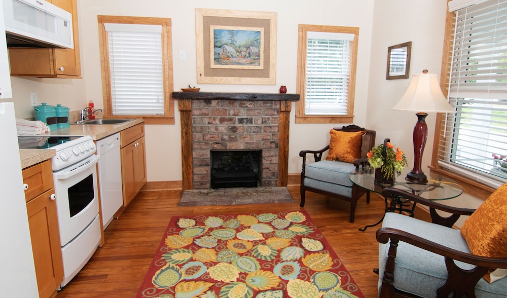 Sweetwater Branch Inn - photo 82