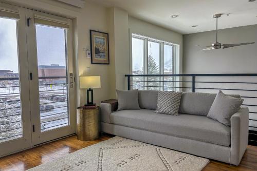 Downtown Delight — 4-Star Luxury Hotel in Jackson, United States