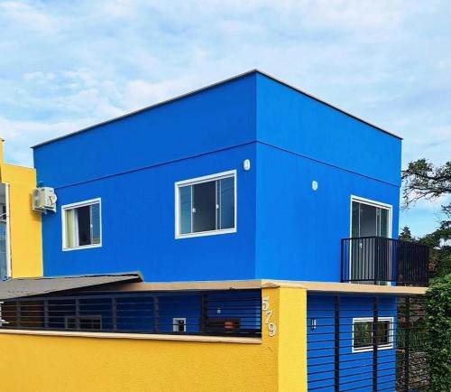 Morada Oceano Azul conforto em São Francisco do Sul ao lado da praia da Enseada in Sao Francisco Do Sul, Brasil