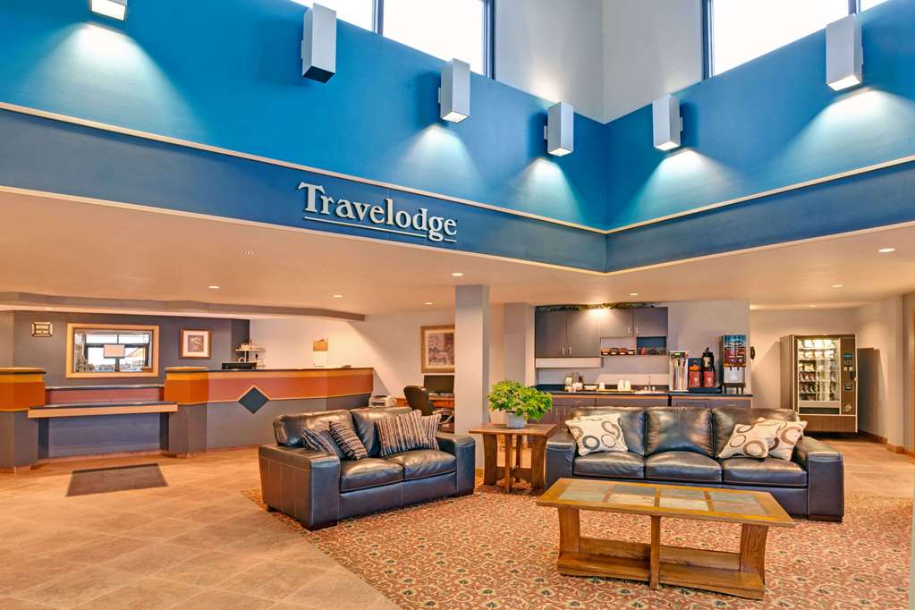 Travelodge by Wyndham Rapid City - photo 3