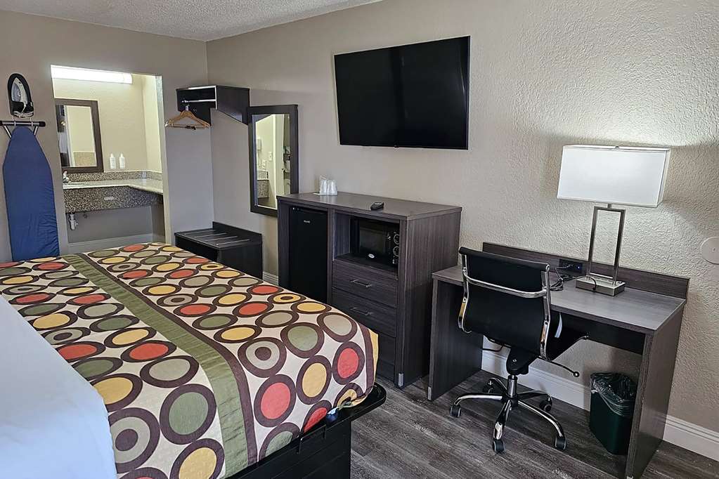 Super 8 By Wyndham Metairie - photo 20