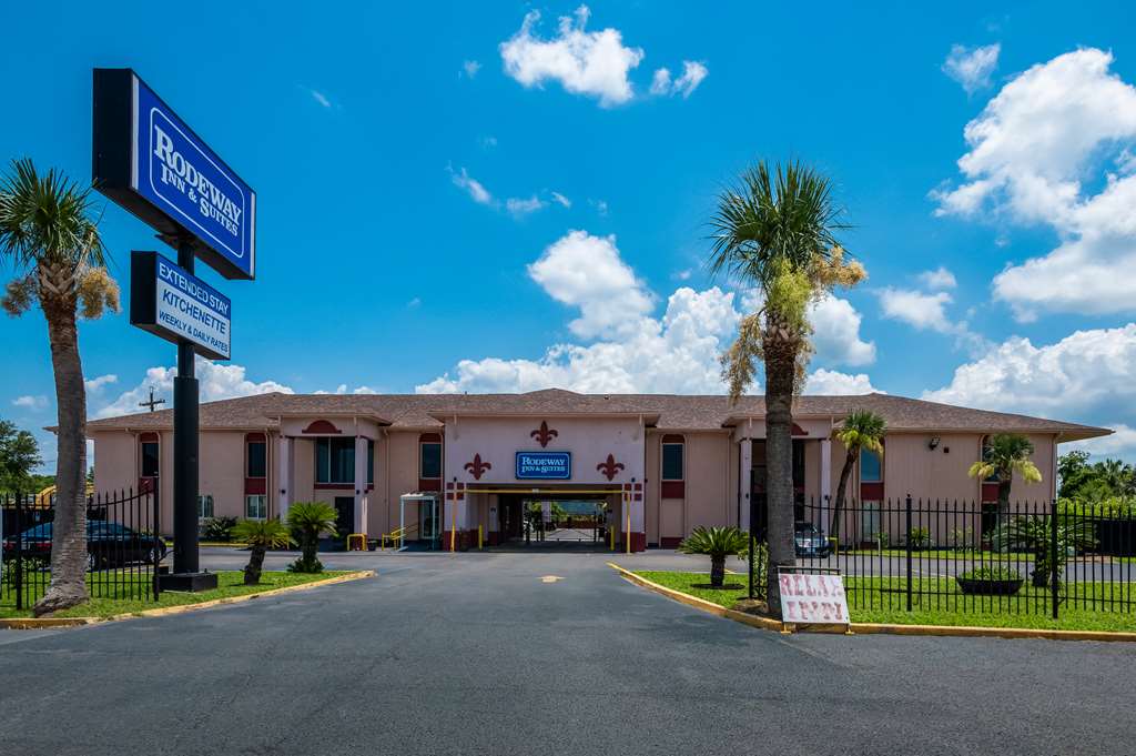 Relax Inn and Suites - featured photo