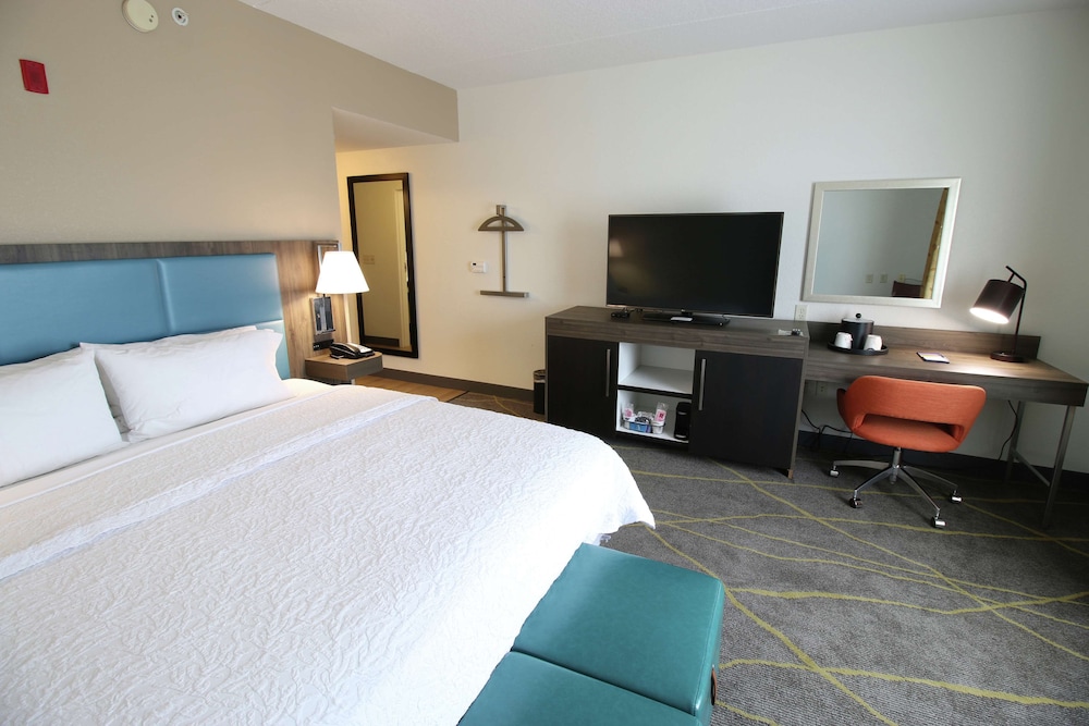 Hampton Inn & Suites Palm Coast - photo 7