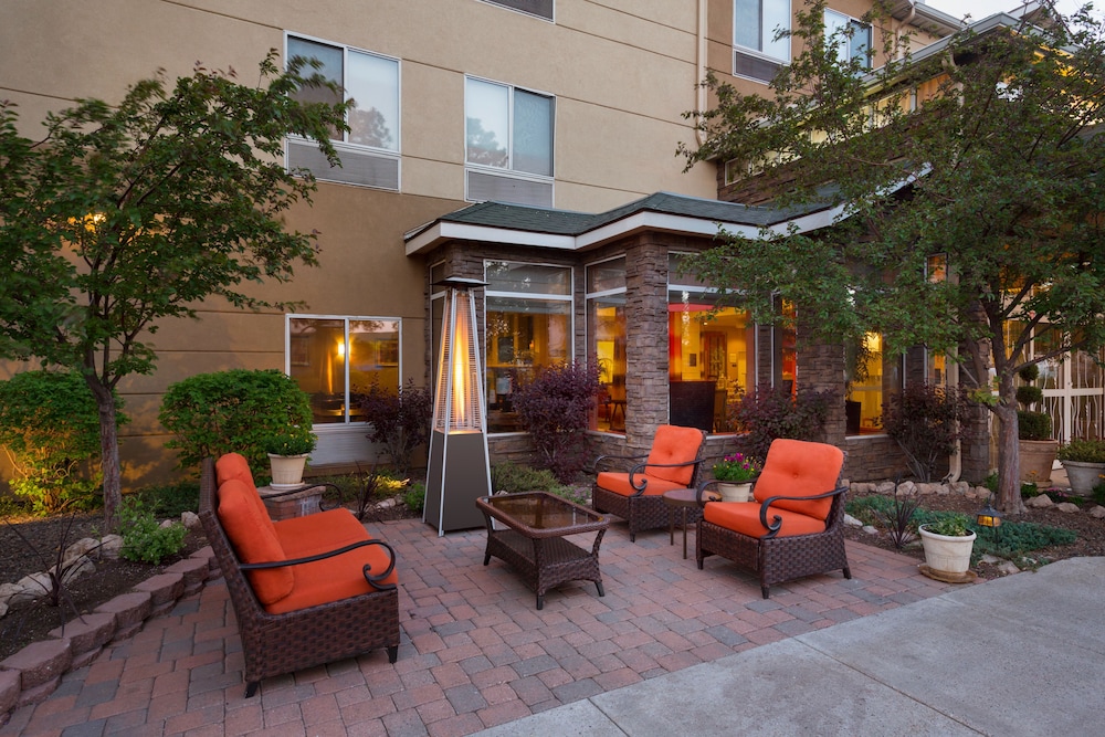 Hilton Garden Inn Flagstaff - photo 52