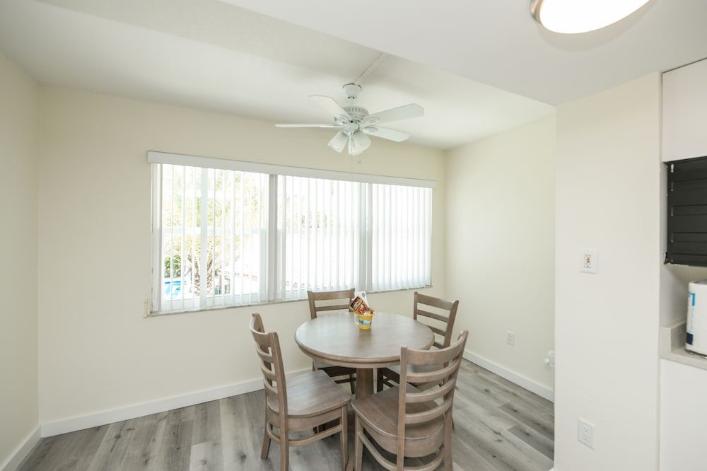 Siesta Key Beach Resort and Suites - photo 60
