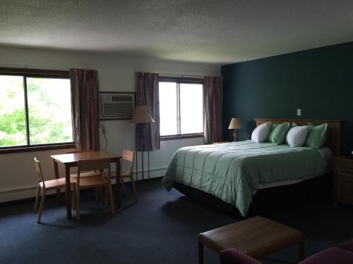 AmericInn Motel Monticello - photo 16