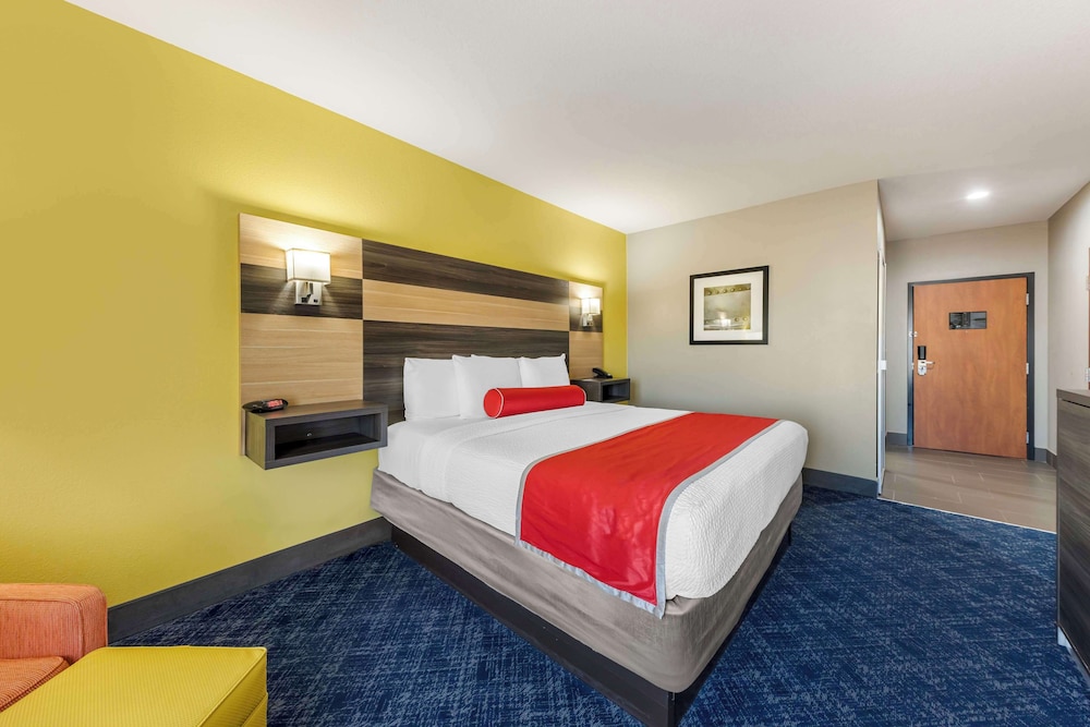Best Western Plus Midwest City Inn & Suites - photo 13