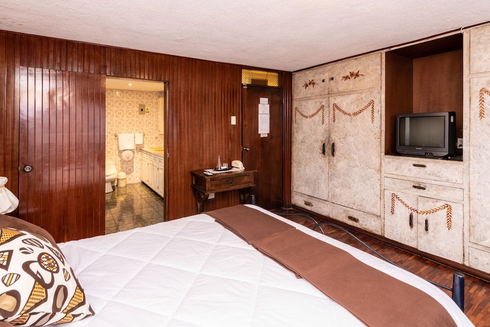 Hotel NASS Sol de Quito in Quito, Ecuador