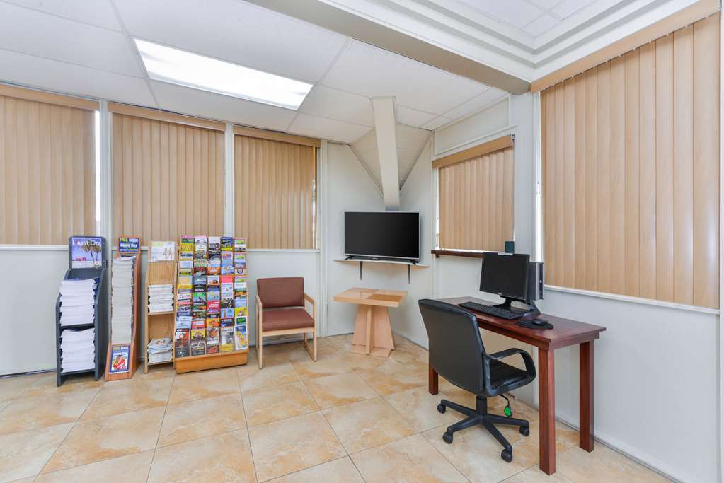 Americas Best Value Inn Sarasota Downtown - photo 7
