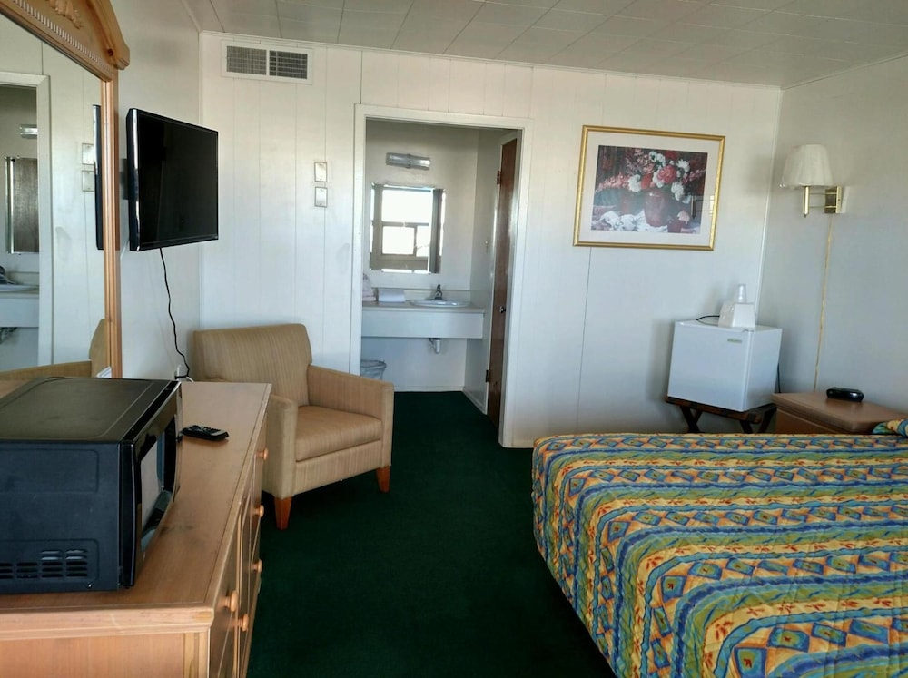 Carrizozo Inn - photo 12