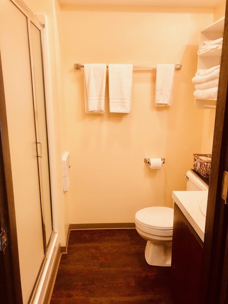 Driftwood Inn and Seaside Lodges - photo 117