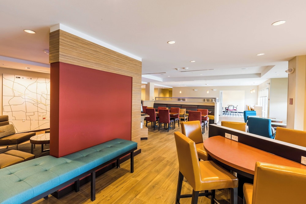 TownePlace Suites by Marriott Portland Beaverton - photo 3