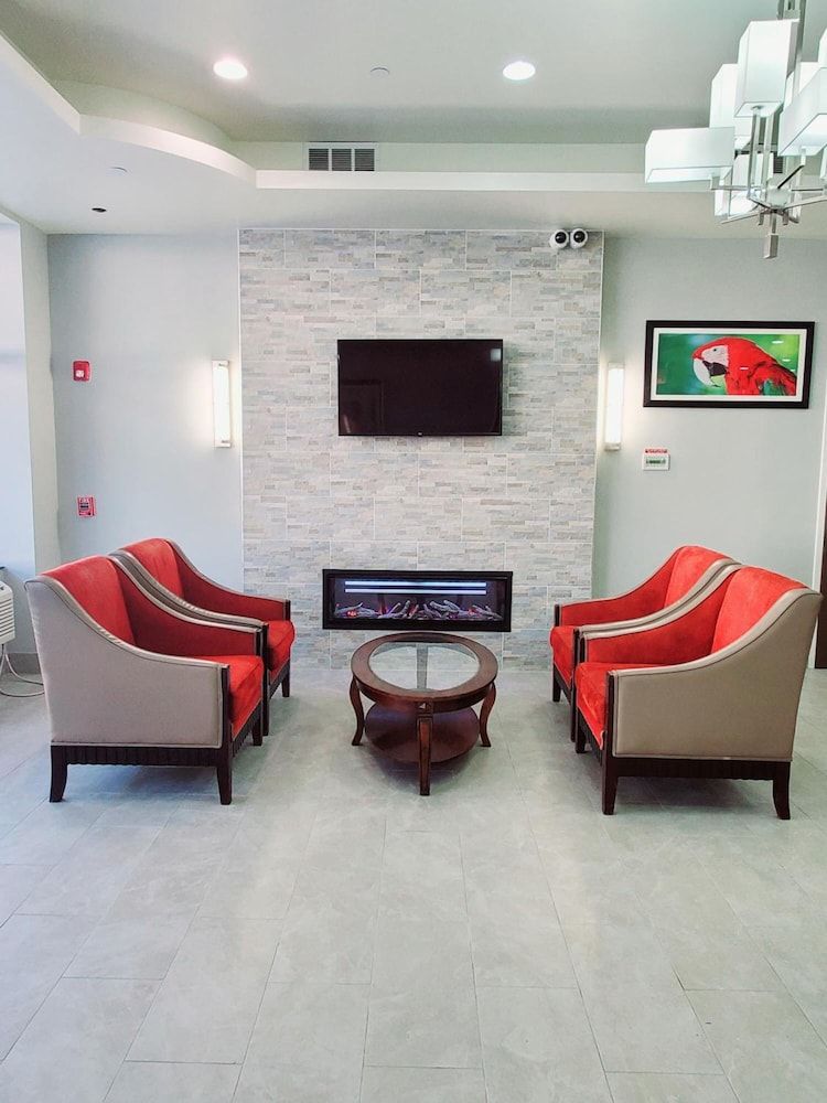 Brooklyn Broadway Hotel - photo 22